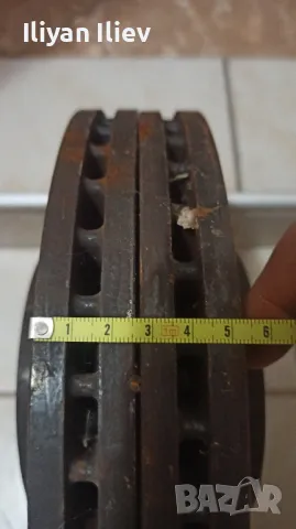 Спирачни дискове с накладки Brembo Тойота Авенсис Т25