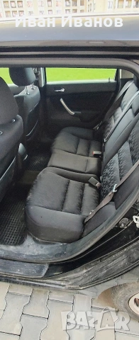 Honda Accord 2.2 I-CDTI комби, снимка 10 - Автомобили и джипове - 52587717