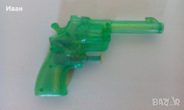 Воден пистолет, зелен - само по телефон!
