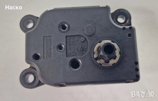 Моторче Клапа Клапи Парно Климатик Климатроник Citroen C5 III X7 Ситроен Ц5 2008-2017 P2861001, снимка 2 - Части - 52698245