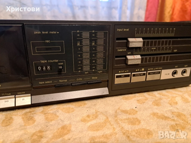 Продавам дек Technics RS-D 400