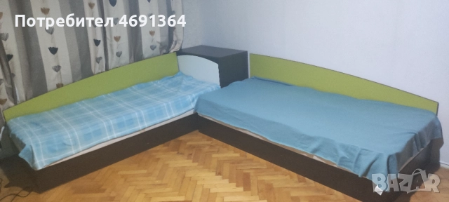 Комплект от ъглови легла с ракла, гардероб,бюро със секция., снимка 3 - Спални и легла - 52891145