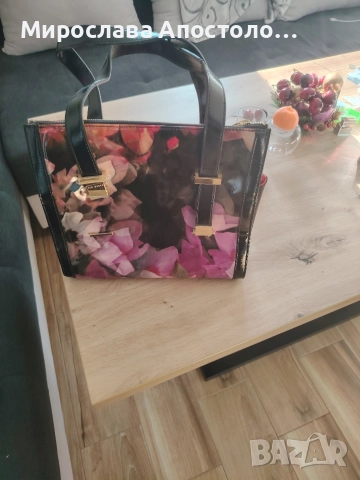 Ted Baker чанта
