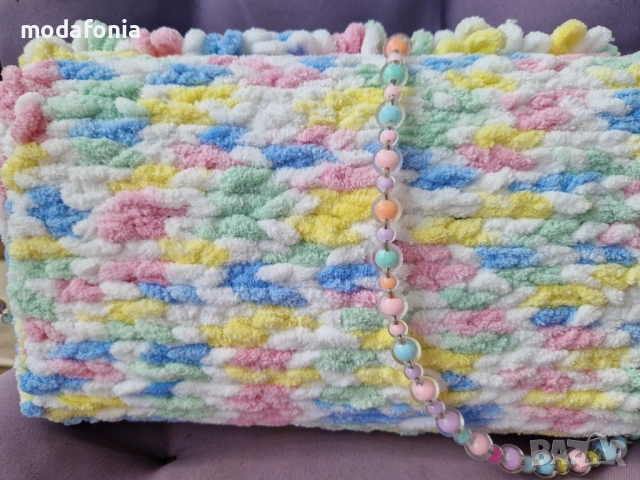 Ръчно изработена чанта CANDY и скрънчи, снимка 9 - Чанти - 51707492