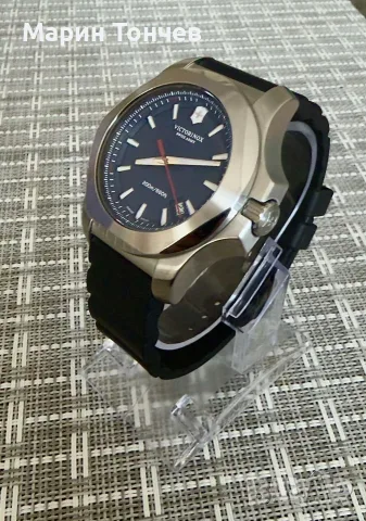 Victorinox Swiss Army I.N.O.X. 200m Diver 241688.1, снимка 2 - Мъжки - 56200535