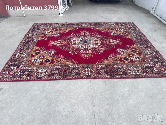 Персийски килим2.5/3.4, снимка 2 - Килими - 54357611