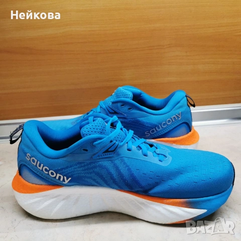 Saucony Triumph 22 маратонки за бягане 42, снимка 3 - Маратонки - 53954985