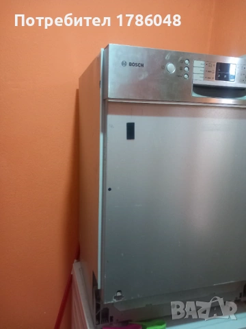 Съдомиялна за вграждане бош, идеално   състояние 60см, снимка 4 - Съдомиялни - 53910989