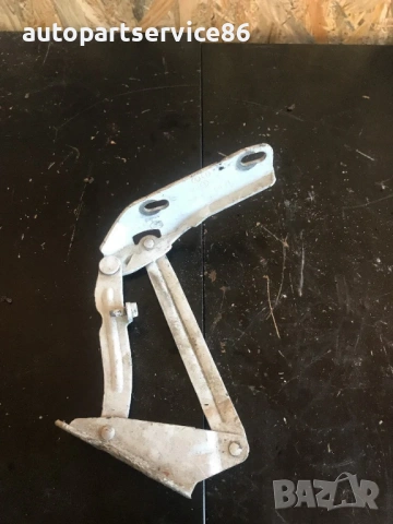 Панти за преден капак лява страна за Mercedes W906 Sprinter (2006-2011) 9067500021, снимка 2 - Части - 53997800