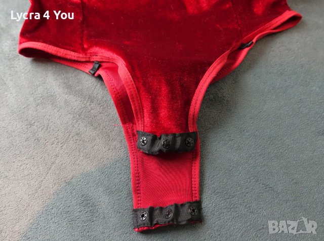 S секси червено кадифено боди с бяла пухкава заешка опашка, снимка 5 - Бельо - 42146519