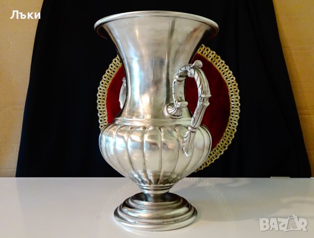 Ваза от калай в стил Ампир 1.1 кг. , снимка 8 - Антикварни и старинни предмети - 40777020