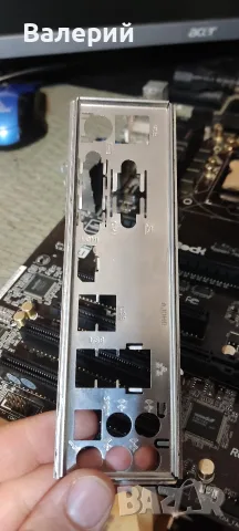 Дънна платка ASRock Z87 Extreme3 (Socket 1150) — за части / ремонт, снимка 6 - Дънни платки - 55778622