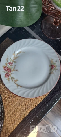 Чинии порцеланови , снимка 6 - Сервизи - 51130292