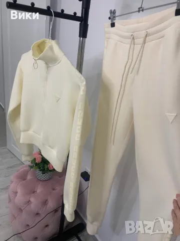 Спортен екип на Guess размер XS-S, снимка 6 - Спортни екипи - 48702424