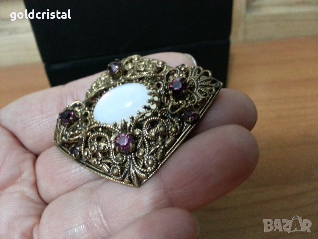 Ретро брошка с камъчета, снимка 8 - Антикварни и старинни предмети - 35176412