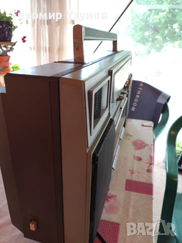 Радиокасетофон, снимка 5 - Радиокасетофони, транзистори - 54338295