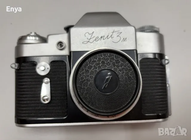 Фотоапарат Зенит 3М ( Zenit 3M ) с кожен калъф - производство СССР, снимка 2 - Фотоапарати - 56234403