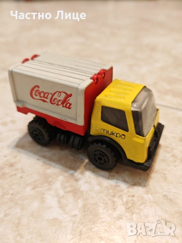 Супер Рядка Българска Соц Играчка Камион МИКРО "Кока Кола" на Завод Мир Разград, снимка 2 - Колекции - 54015220