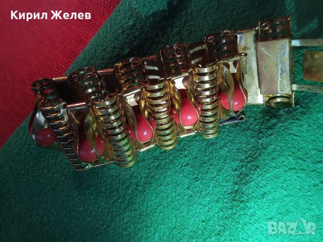 ПОЗЛАТЕНА РЕТРО АРТ ВИНТИДЖ БРОНЗОВА ГРИВНА ЕФЕКТНА с ЧЕРВЕНИ КАМЪНИ 16902