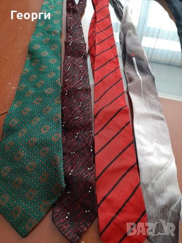 Вратовръзки, снимка 1 - Други - 36779331