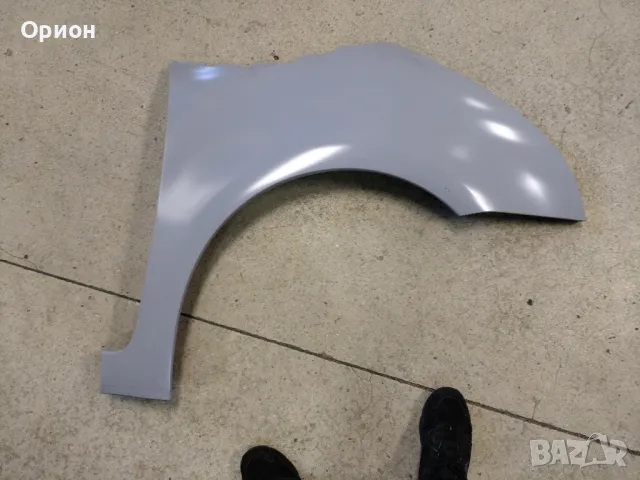 ЧИСТО НОВ ОРИГИНАЛЕН ДЕСЕН КАЛНИК ЗА CITROEN C4 PICASSO