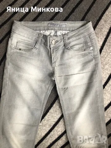 Дамски дънки