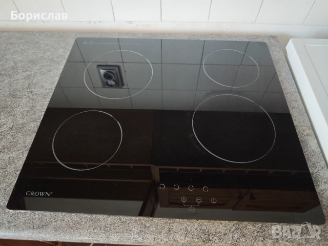 Плот за вграждане Crown