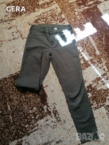 Черен и зелен еластични панталони 30 размер, Л, снимка 2 - Панталони - 44792203