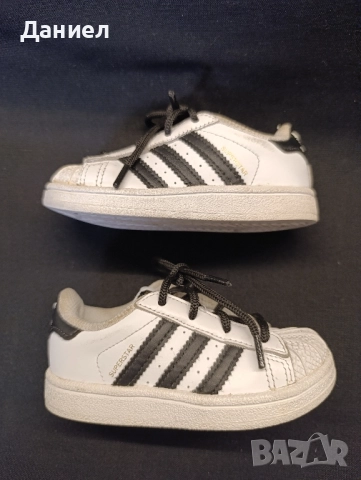 Бебешки маратонки Adidas , снимка 3 - Детски маратонки - 51584588