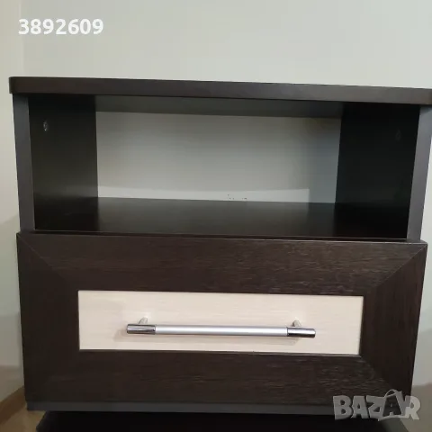 Модерни нощни шкафчета