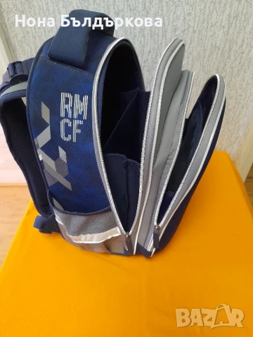 Ученическа раница за 1 клас Реал Мадрид + несесер цената му е 10лв , снимка 7 - Раници - 51264609