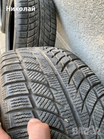 Зимни гуми 235/45/18 Goodride