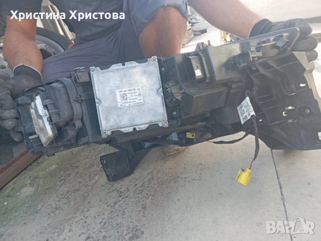 Десен фар Ауди Кю7 2017 4m0 941 036 full led, снимка 5 - Части - 51829891