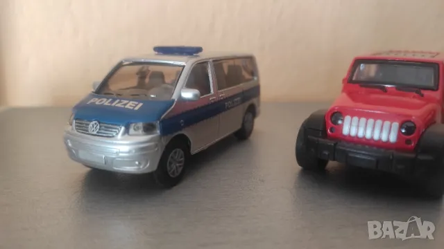 Модели мащаб 1:50, снимка 4 - Коли, камиони, мотори, писти - 49970938