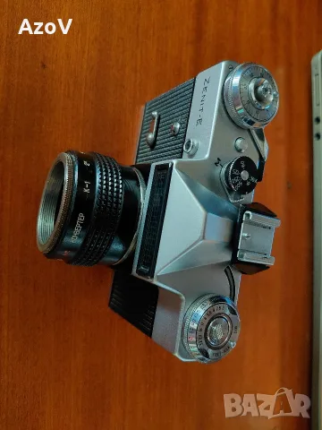 Zenit E фотоапарат, снимка 8 - Антикварни и старинни предмети - 55832590