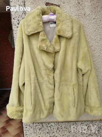 Палто  цвят  бледо резидав   палтото е  обличано, снимка 3 - Палта, манта - 39364545