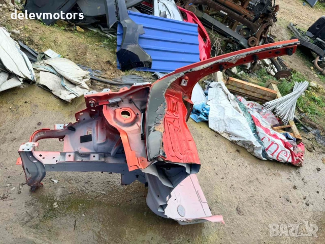 Десен рог с колонка от Peugeot 2008 1.2THP PureTech 110кс., двигател HNZ, 86 000km., автоматик, 2017, снимка 3 - Части - 52816582