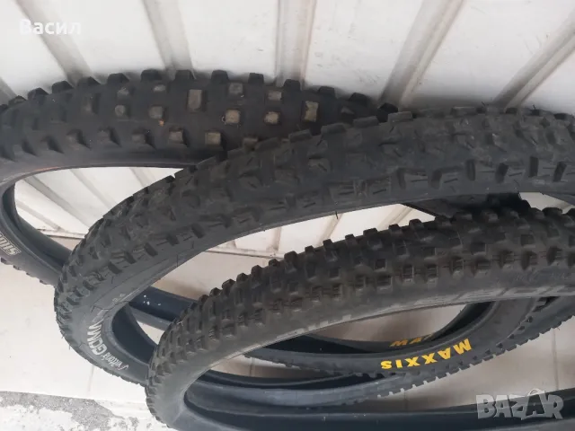 Гуми за велосипед Schwalbe 27,5 x 2,25, Vittoria 27,5 x 2,4, Maxis  27,5 x 2,25, снимка 3 - Велосипеди - 49695016