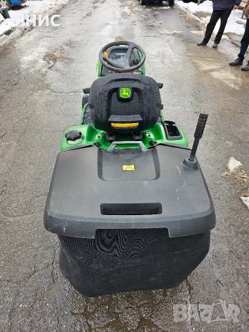 ТРАКТОРНА КОСАЧКА JOHN DEERE/KAWASAKI 18.K.C. X300R. ПЕРФЕКТНА , снимка 4 - Градинска техника - 53223272