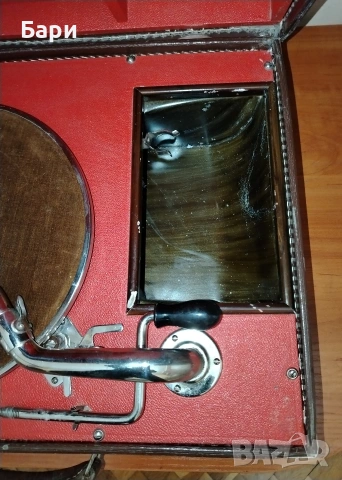 Стар преносим грамофон с манивела ELITE, снимка 12 - Колекции - 53028169