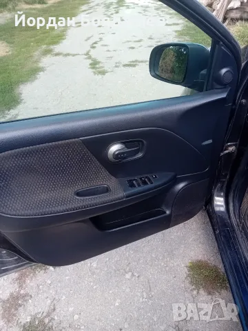 Nissan Note 2006, снимка 12 - Автомобили и джипове - 56068093