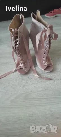 дамски обувки