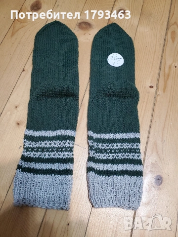 Ръчно плетени мъжки чорапи от вълна' размер 43, снимка 9 - Мъжки чорапи - 50749777
