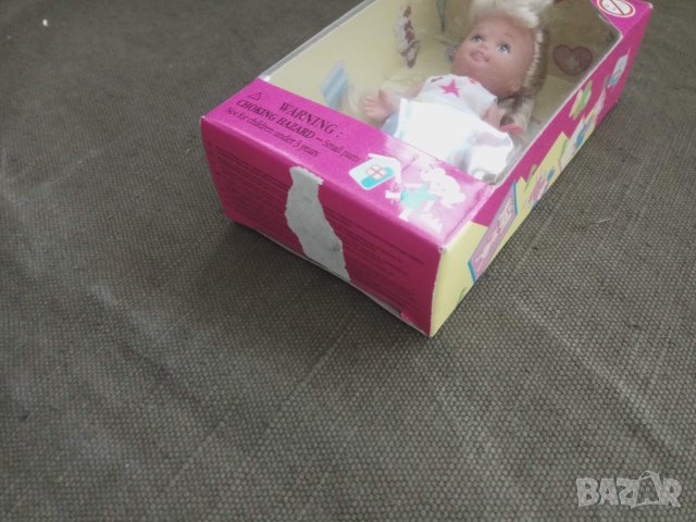 Продавам кукла в кутия Paula Collection, снимка 2 - Кукли - 30495934
