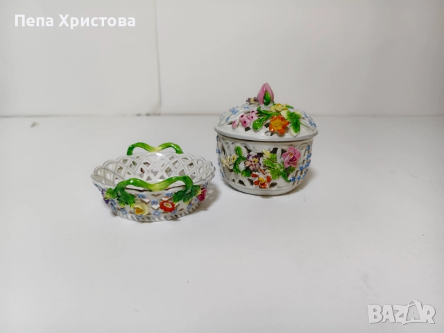 Комплект от 2 броя кутийки от дрезденски порцелан , снимка 2 - Антикварни и старинни предмети - 52258641
