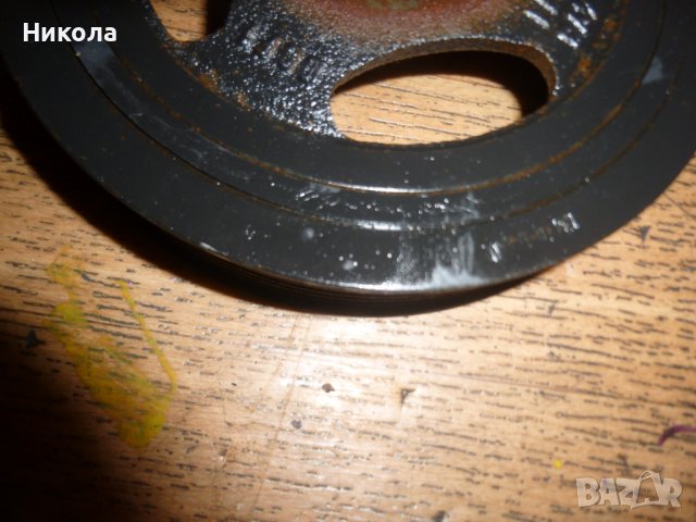   Демпферна шайба за Тойота АЙГО 1.0 68 к.с   Toyota , снимка 2 - Части - 37800079