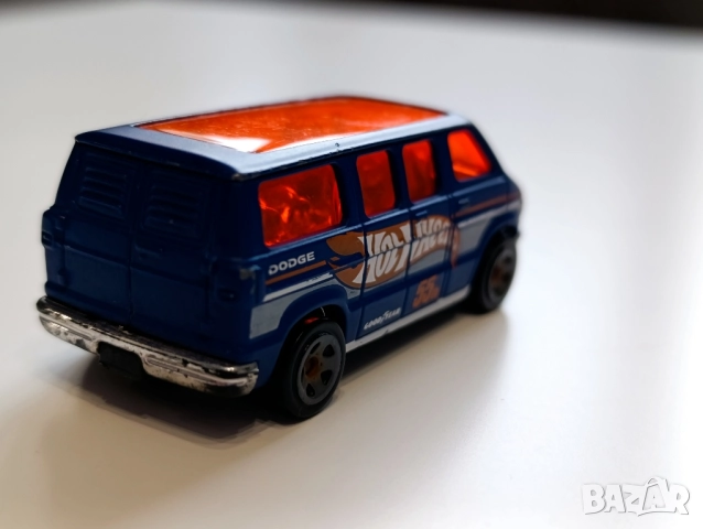 Hot Wheels Dodge Van – 55th Anniversary Edition, снимка 4 - Колекции - 51915733