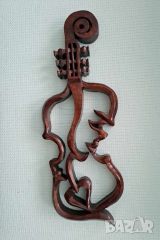 Цигулка на любовта  дърворезба, снимка 1 - Декорация за дома - 42598791
