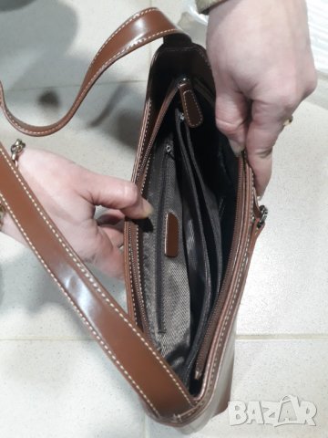 Елегантна кожена кафява чанта с 1 къса дръжка, снимка 2 - Чанти - 31411845