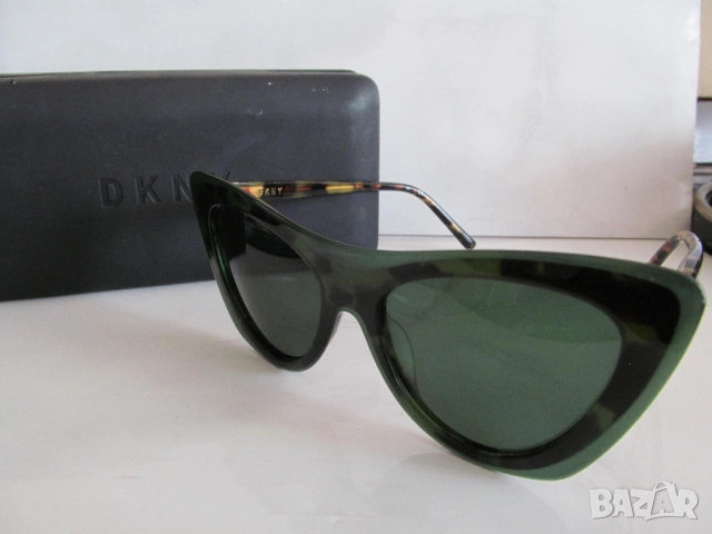 Слънчеви очила DKNY и Furla модерни дамски маркови мода стил кокетна красиви стилни хубави мадама ак